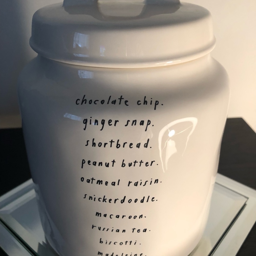 NWT Rae Dunn Cookie Canister RARE - Picture 2 of 7